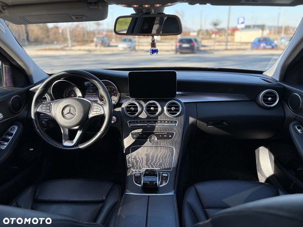 Mercedes-Benz Klasa C 300 7G-TRONIC Avantgarde - 6