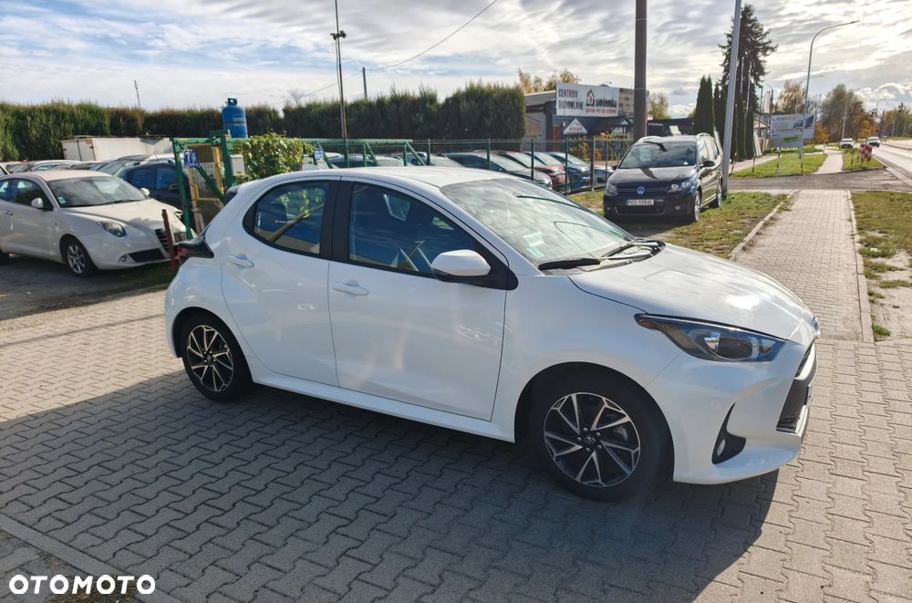 Toyota Yaris - 20