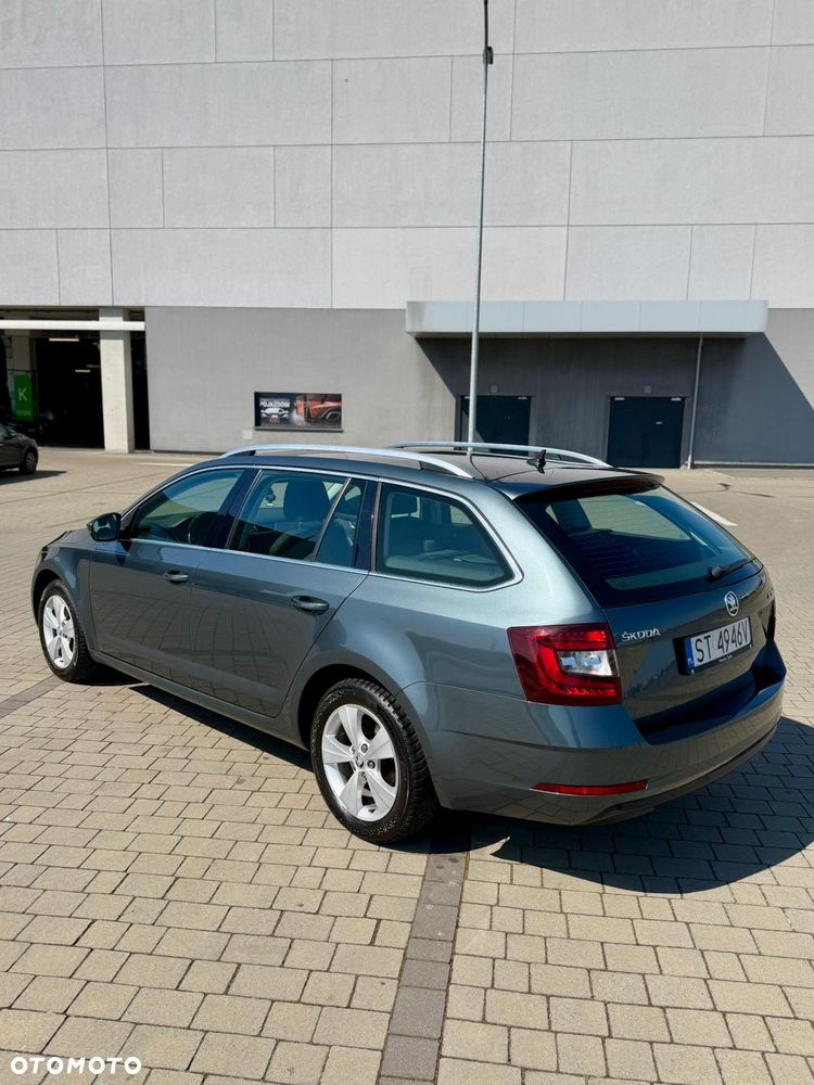 Skoda Octavia 1.5 TSI ACT Style DSG - 3