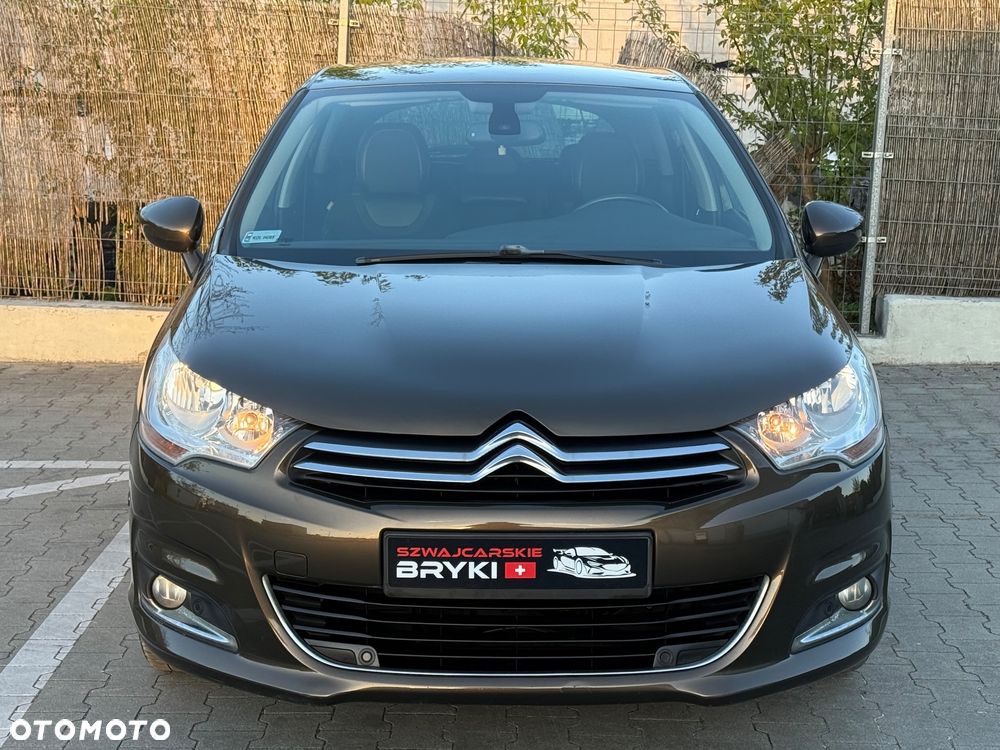 Citroën C4 VTi 120 Exclusive - 4