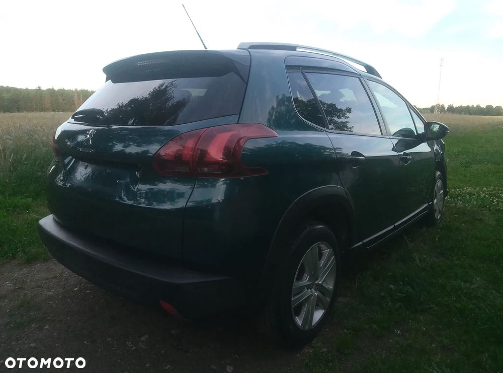 Peugeot 2008 1.2 Pure Tech Active - 8