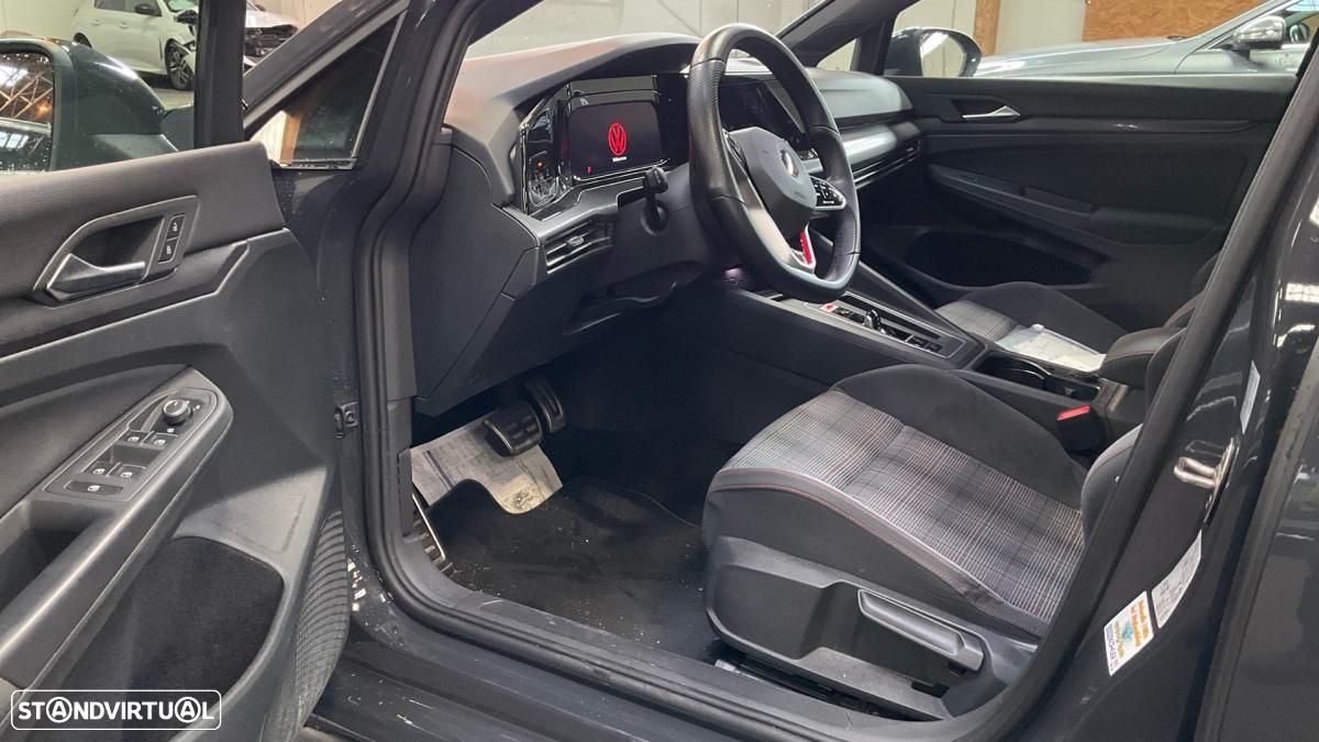 VW Golf 2.0 TSI OPF DSG GTI - 3