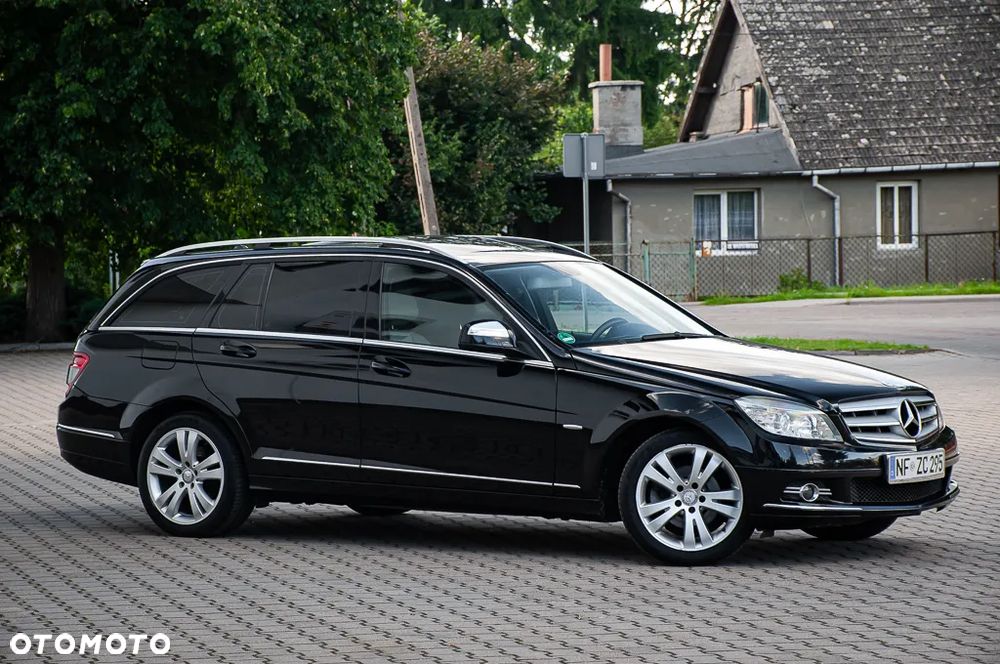 Mercedes-Benz Klasa C 180 T Kompressor Automatik Avantgarde - 23