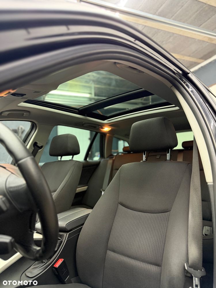 BMW Seria 3 320d - 18