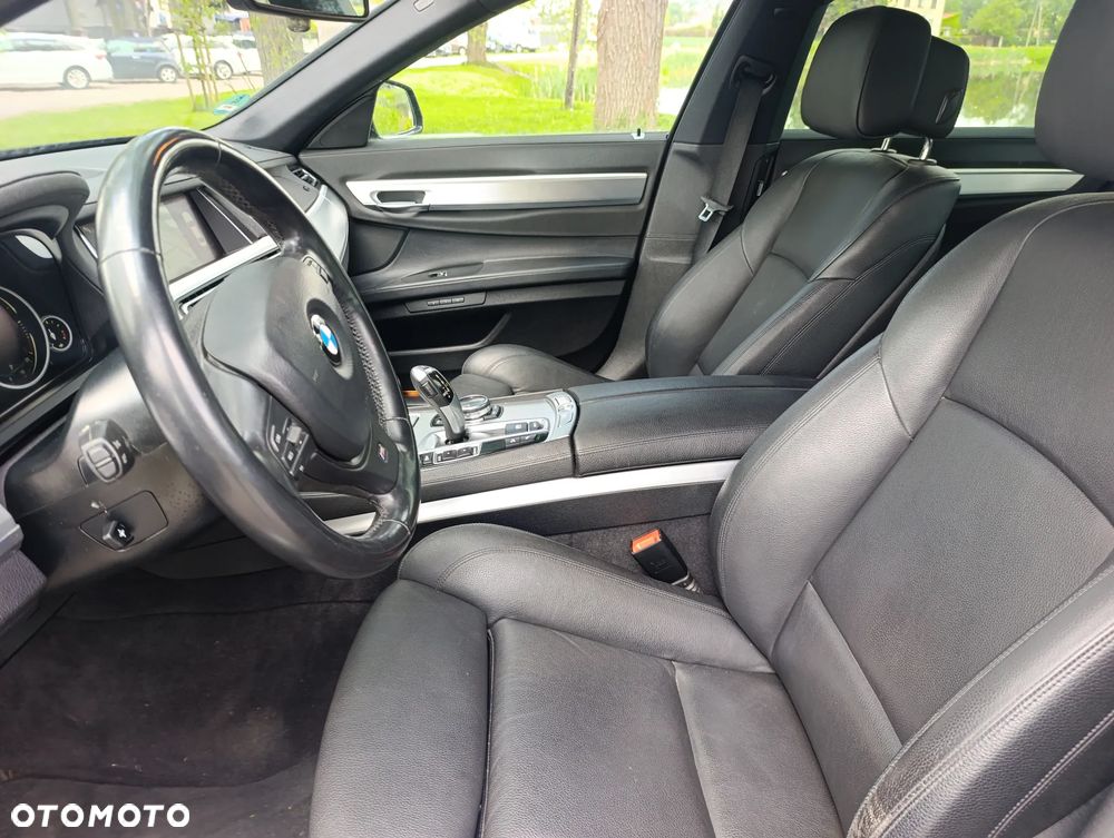 BMW Seria 7 750d xDrive Blue Performance Edition Exclusive - 16