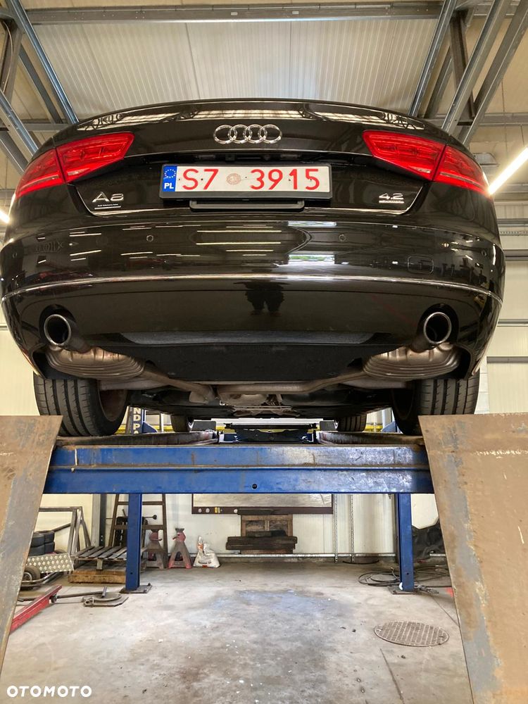 Audi A8 4.2 FSI L Quattro - 39