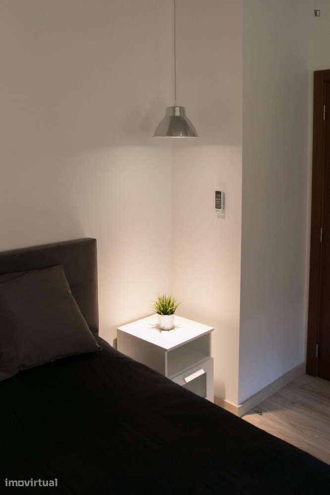 Apartamento com 1 quartos - localizado em  Coimbra - Grande imagem: 4/25