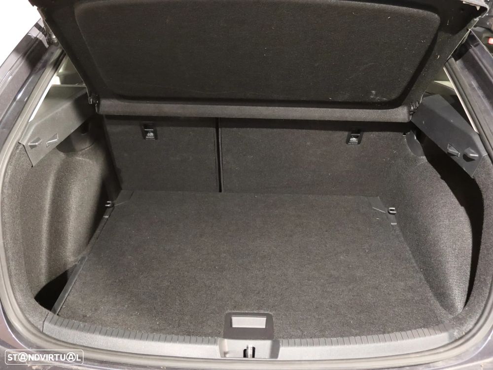 VW Taigo 1.0 TSI Urban DSG - 15