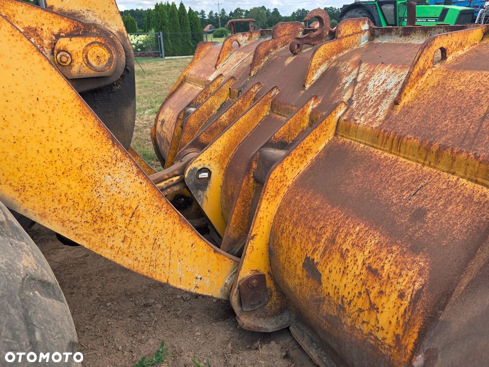 Komatsu WA 380-5 - 15