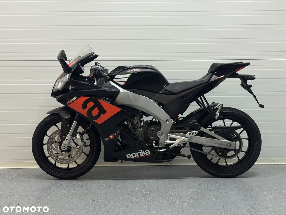 Aprilia RS - 9