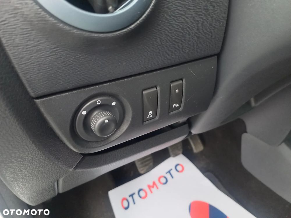 Dacia Dokker TCe 115 Stepway Celebration - 30