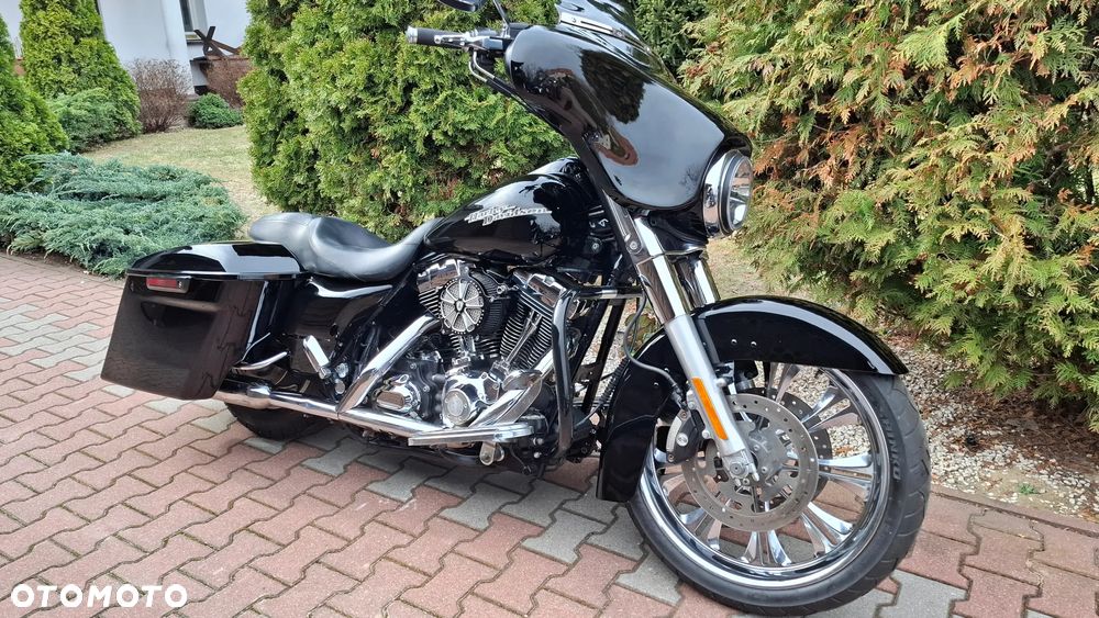 Harley-Davidson Touring Street Glide - 6