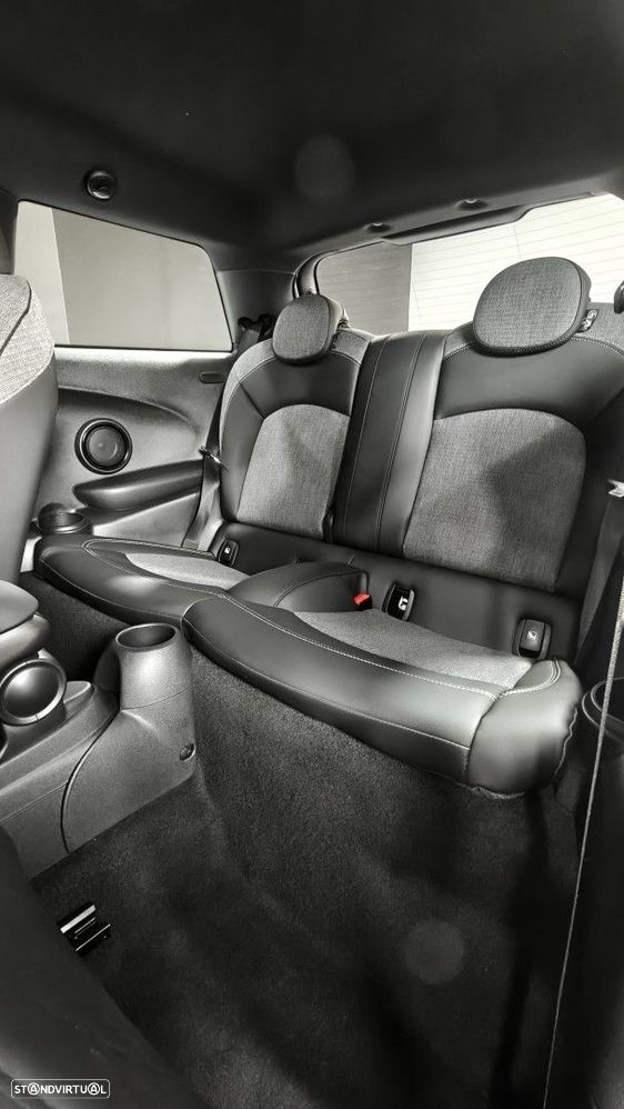 MINI 3 Portas Cooper SE Premium Essential - 52