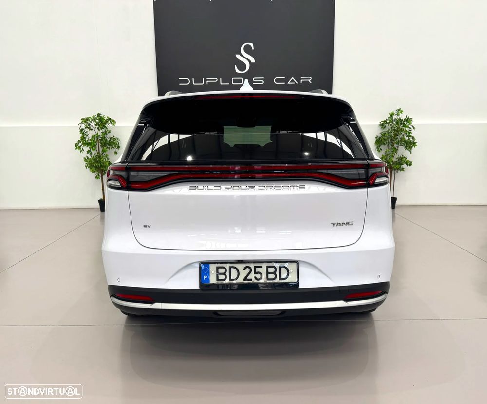 BYD Tang 86.4 kWh AWD Flagship - 10