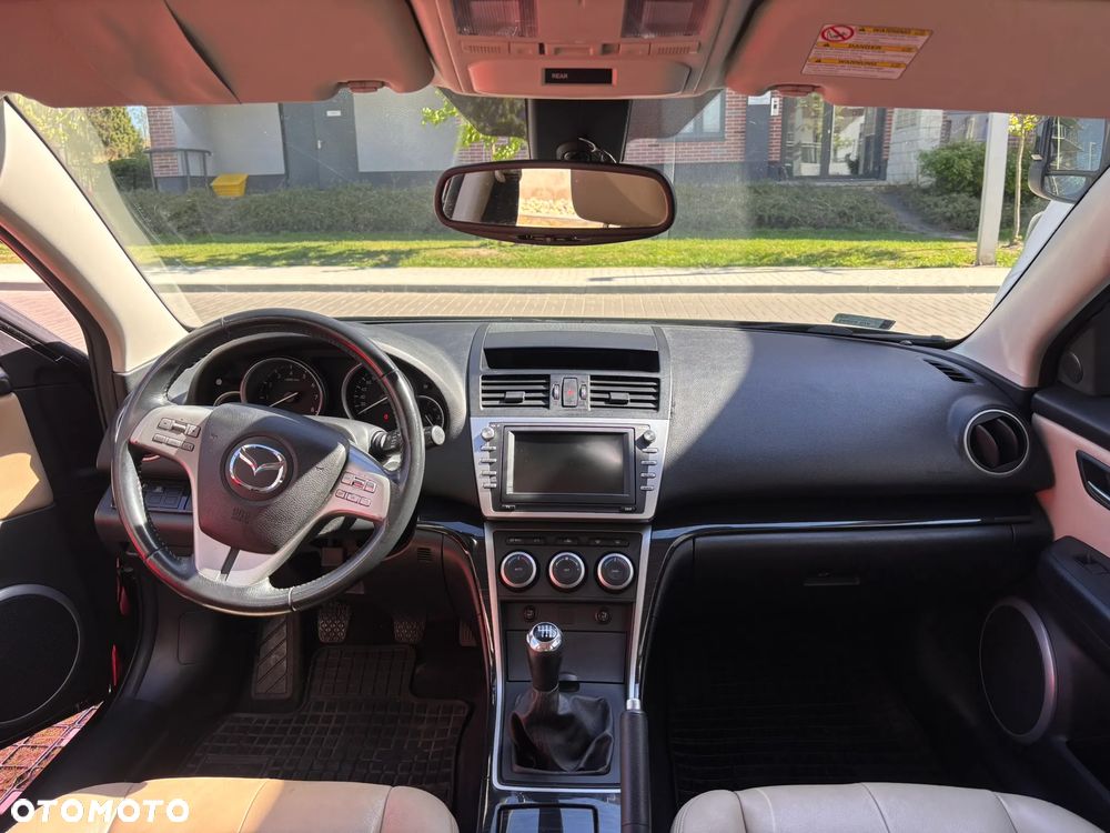 Mazda 6 2.0 Exclusive + - 14