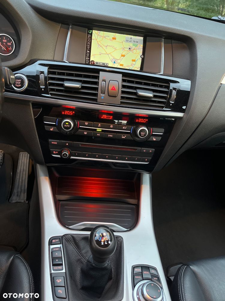 BMW X3 xDrive20d - 24