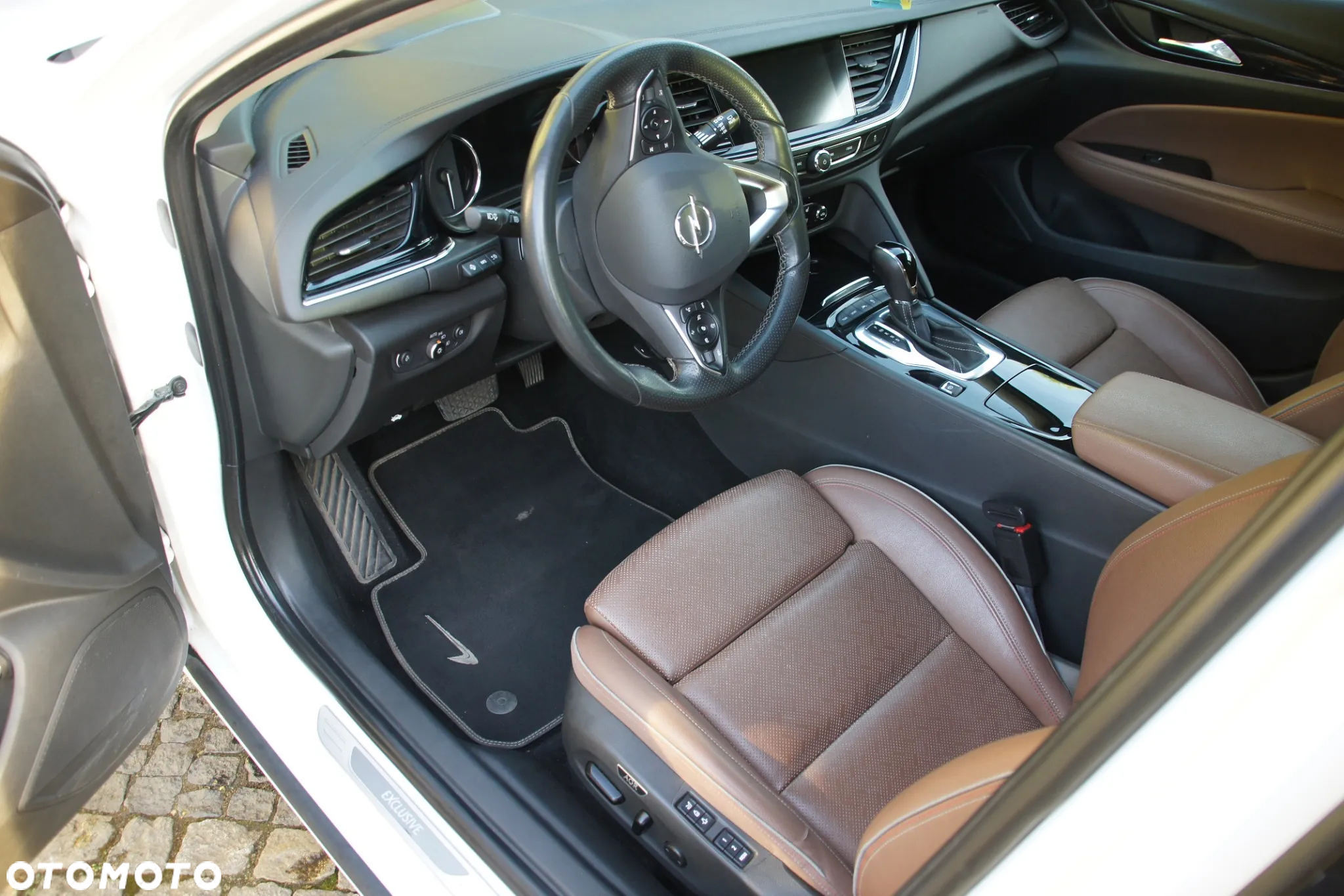 Opel Insignia Sports Tourer 2.0 Diesel Ultimate Exclusive - 9