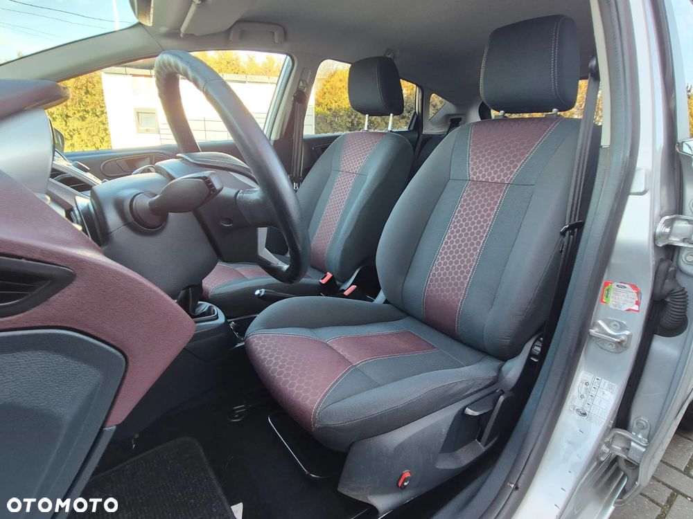 Ford Fiesta 1.4 Titanium - 27