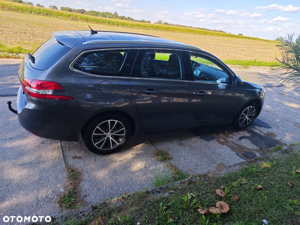 Peugeot 308 1.2 PureTech Active S&S - 4