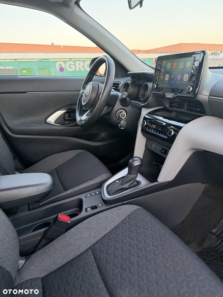 Toyota Yaris Cross - 14