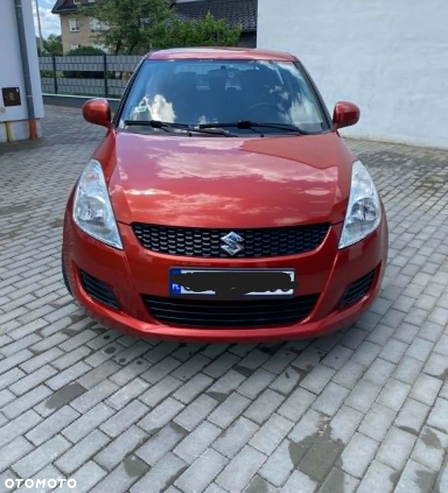 Suzuki Swift - 4