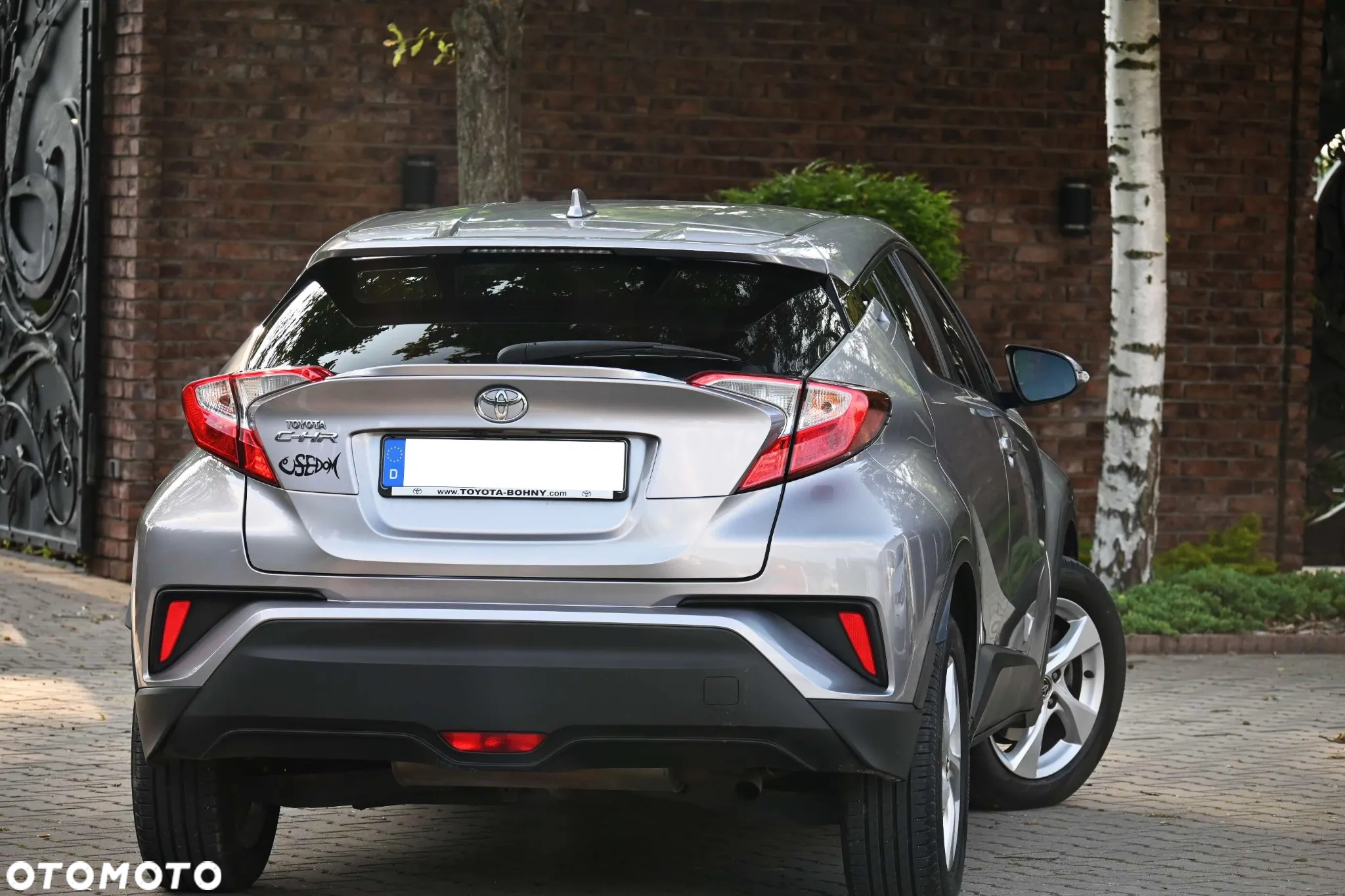 Toyota C-HR - 9