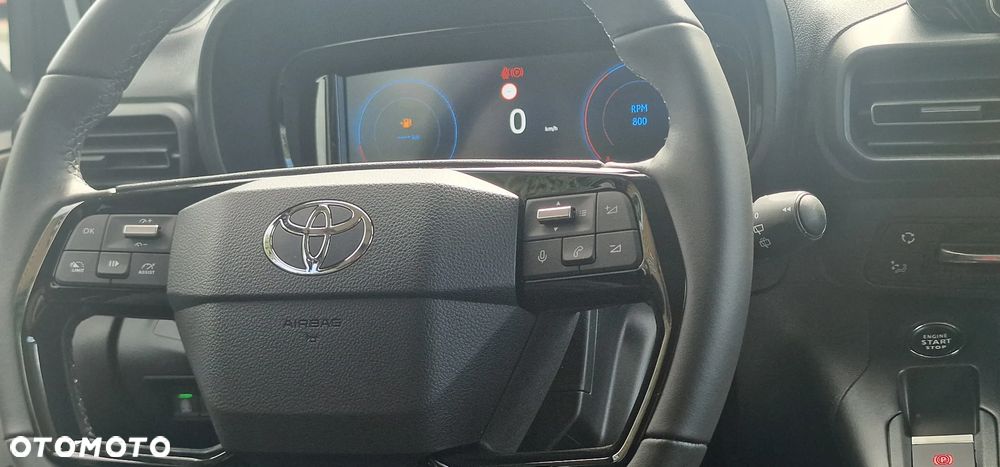 Toyota Proace City - 13