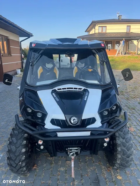 Can-Am Inny - 17