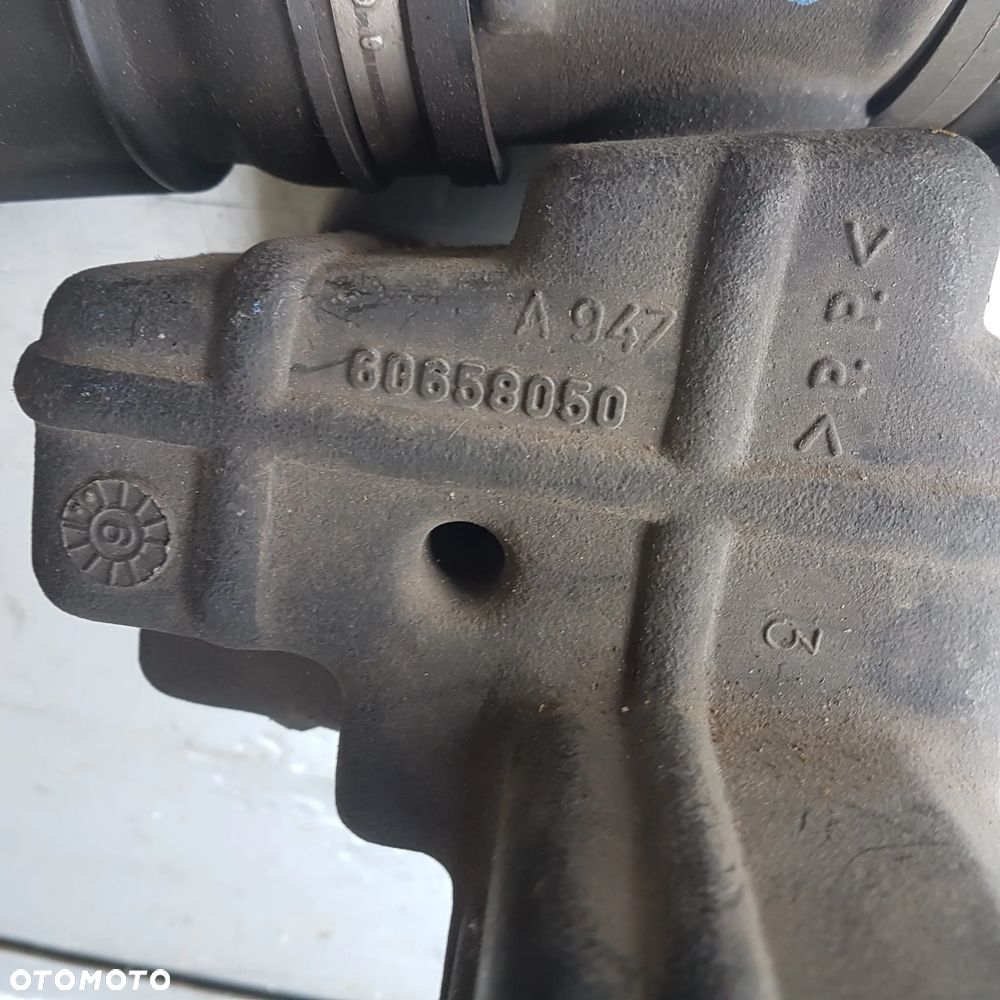 ALFA ROMEO 916 GTV SPIDER obudowa rezonator RURA DOLOTU POWIETRZA BUDZIK REZONANSOWY - 2.0L TWIN SPARK 95-05 - 3