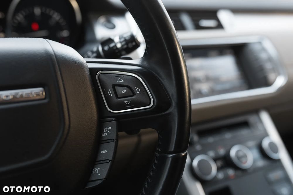 Land Rover Range Rover Evoque - 27