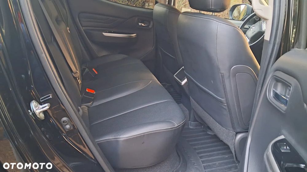 Mitsubishi L200 2.2 d DC Instyle Plus - 7