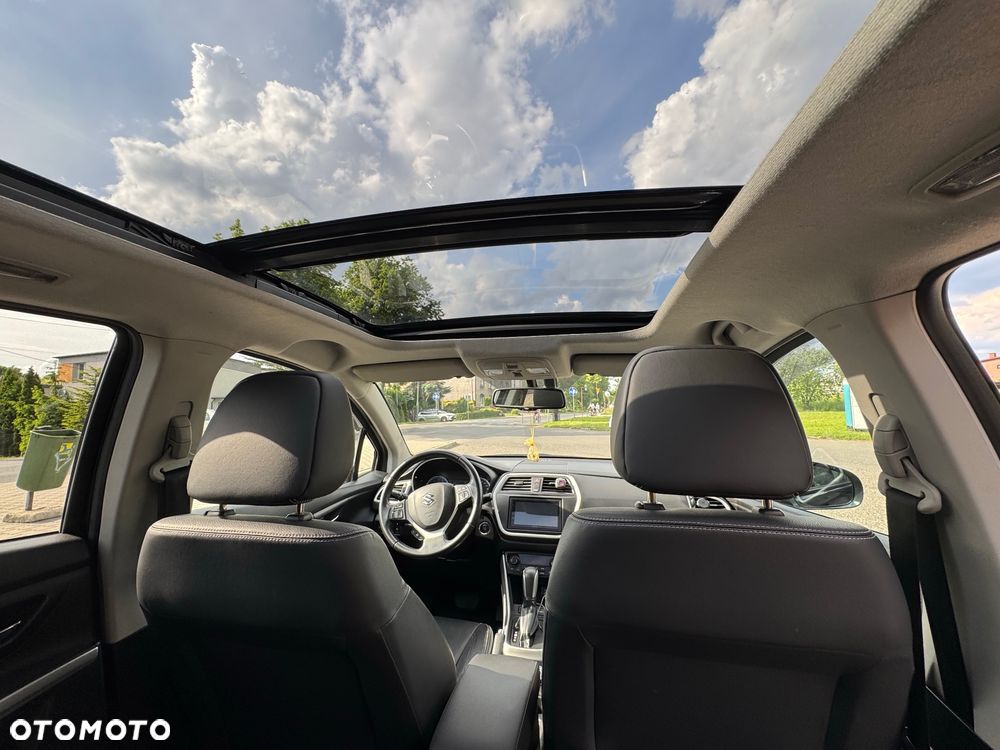 Suzuki SX4 S-Cross 1.6 Elegance 4WD CVT - 14