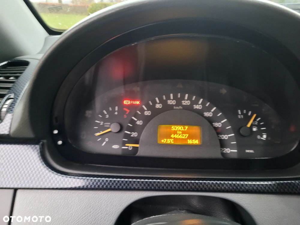 Mercedes-Benz Vito 115 CDI 639.703 - 9