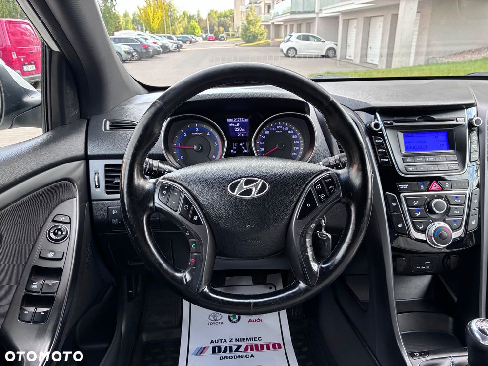 Hyundai i30 1.6 CRDi BlueDrive Go - 12