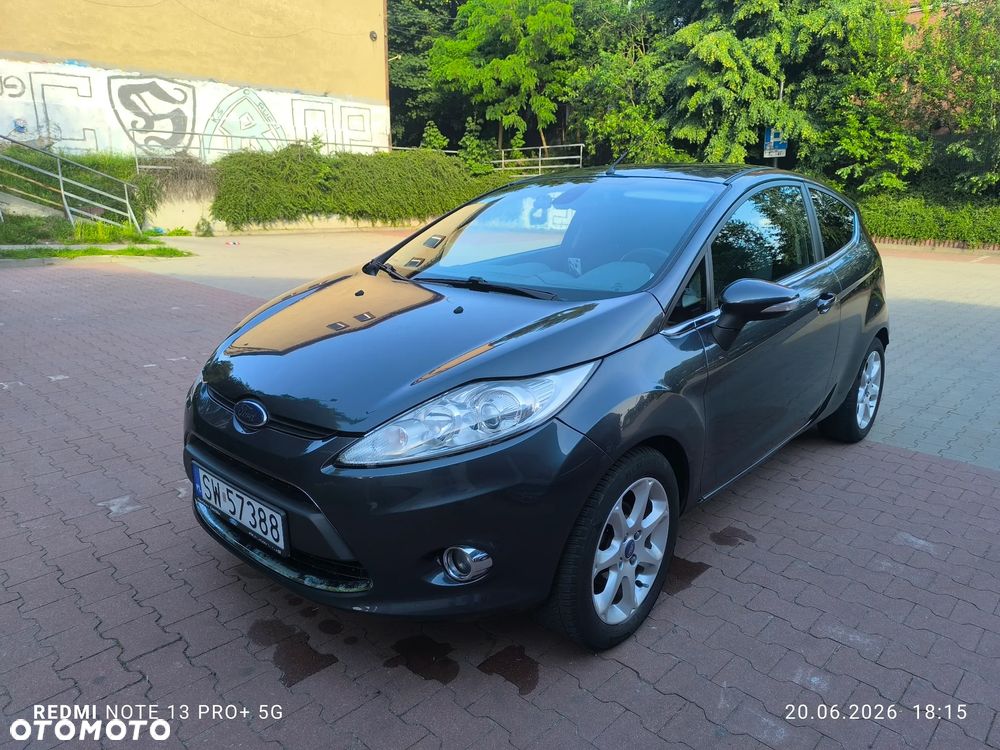 Ford Fiesta 1.4 Titanium - 2