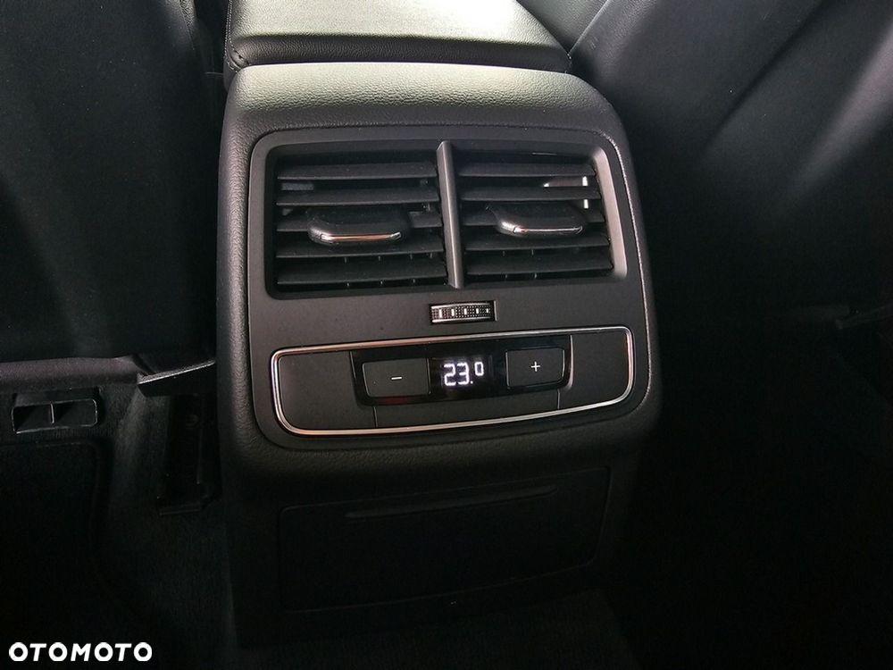 Audi A4 Avant - 33