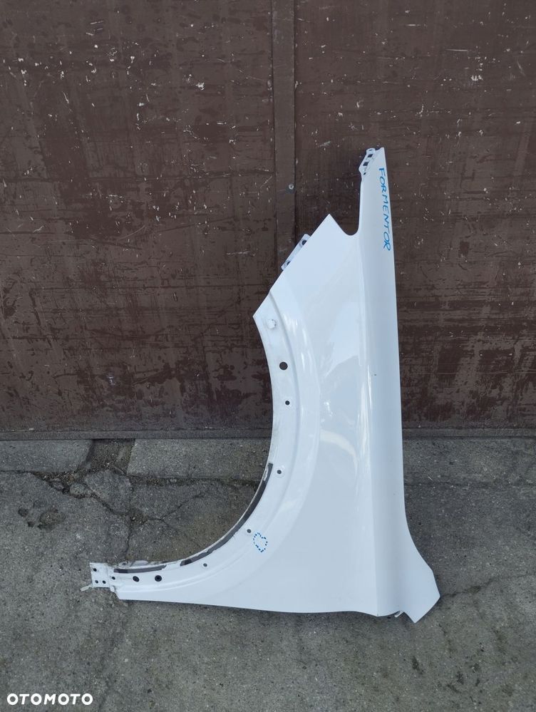 błotnik lewy przód seat formentor 5ff