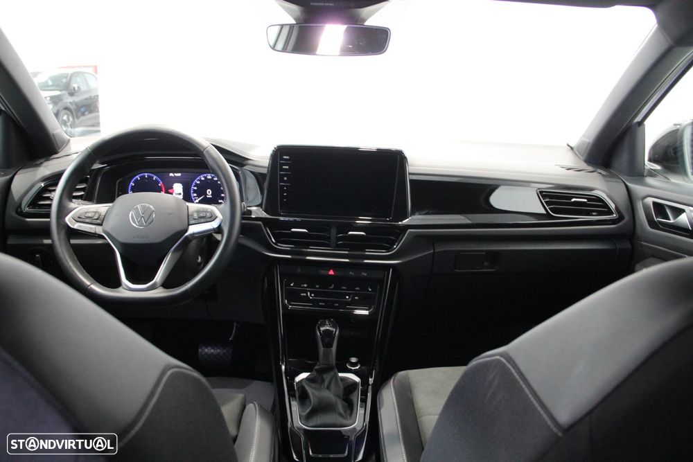 VW T-Roc 1.5 TSI Black Style DSG - 9