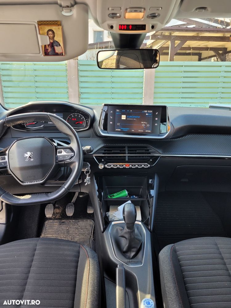 Peugeot 208 1.2 L PureTech STT Active - 7