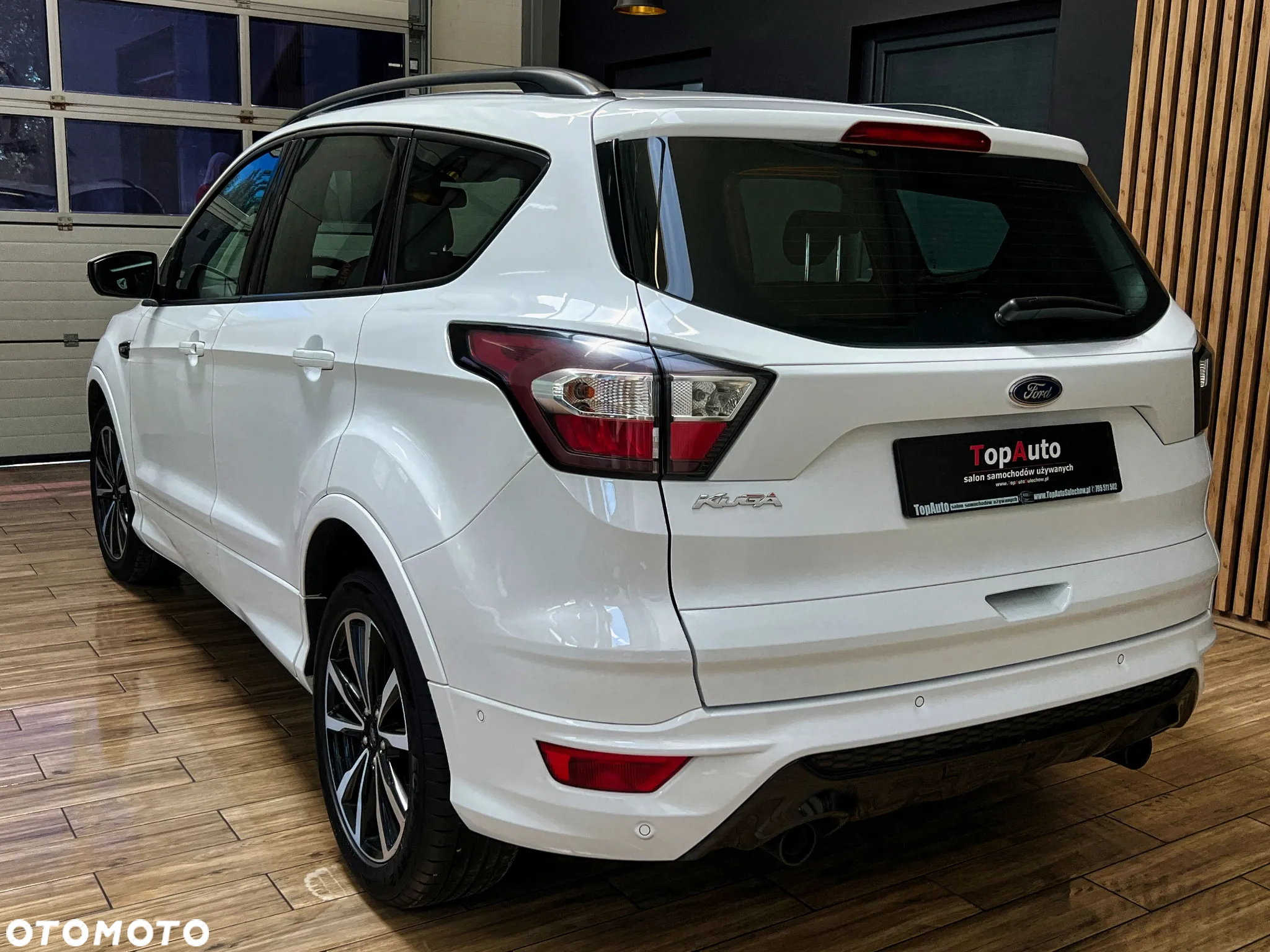 Ford Kuga 1.5 EcoBlue ST-LINE - 10