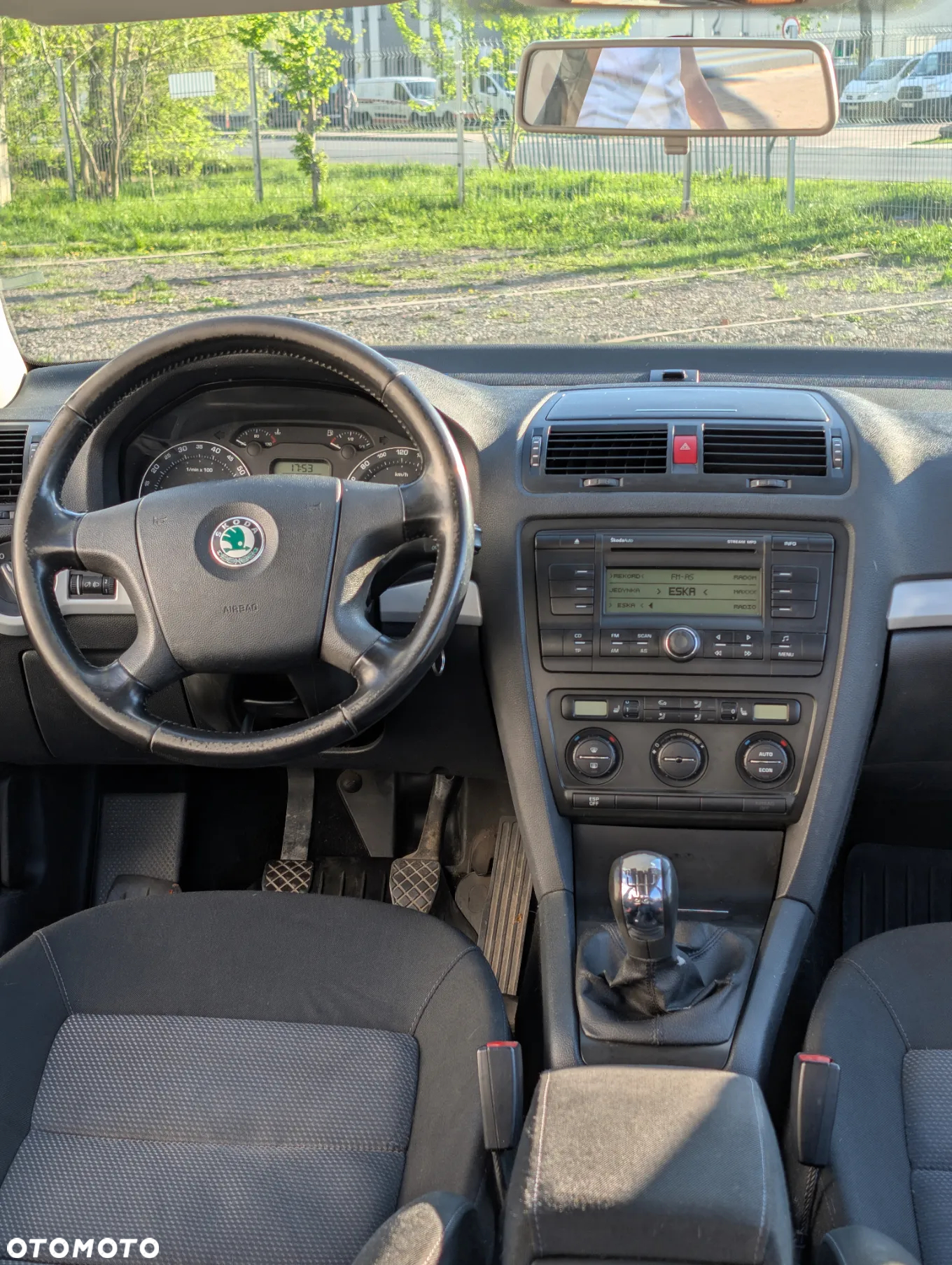 Skoda Octavia 1.6 - 22