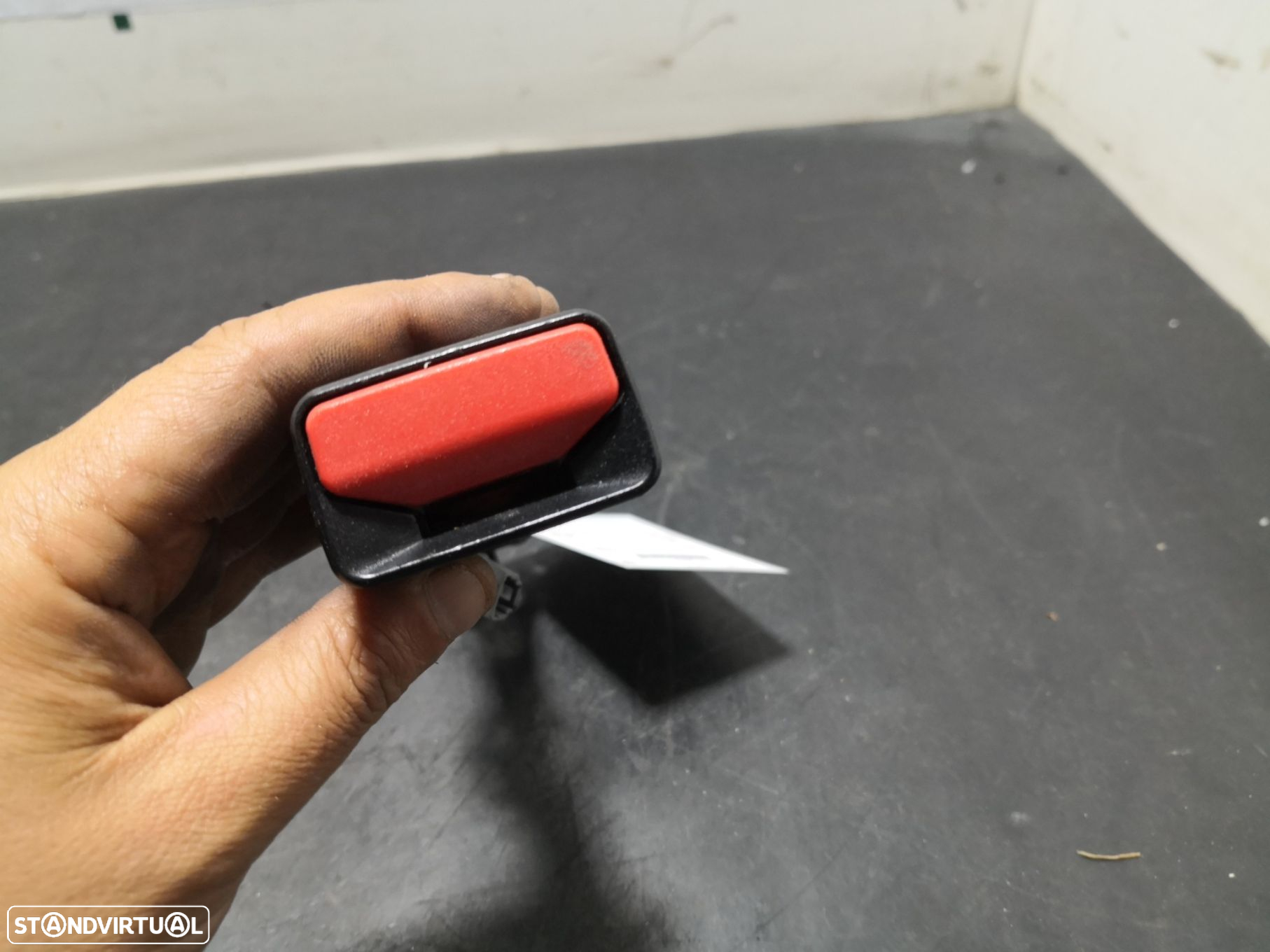 Engate Cinto Frente Esq Renault Clio Iv (Bh_) - 4