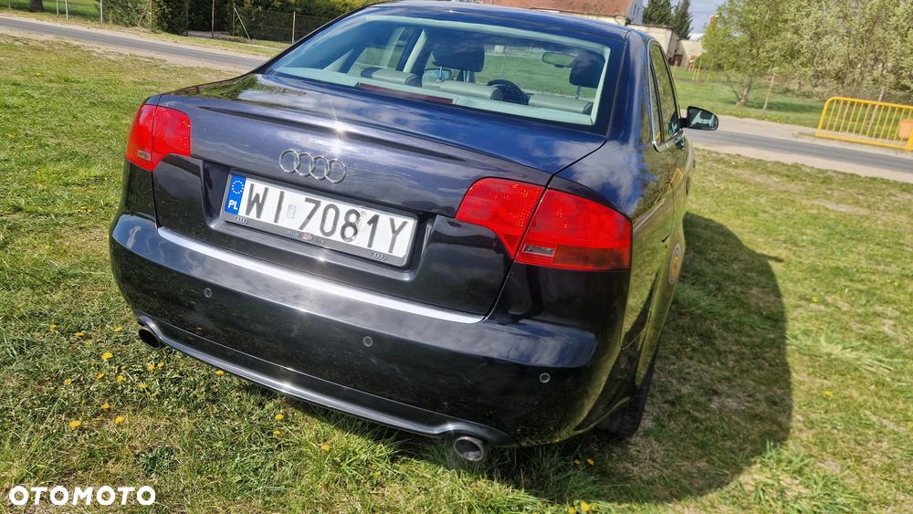 Audi A4 Limousine 2.0 T FSI multitronic - 29