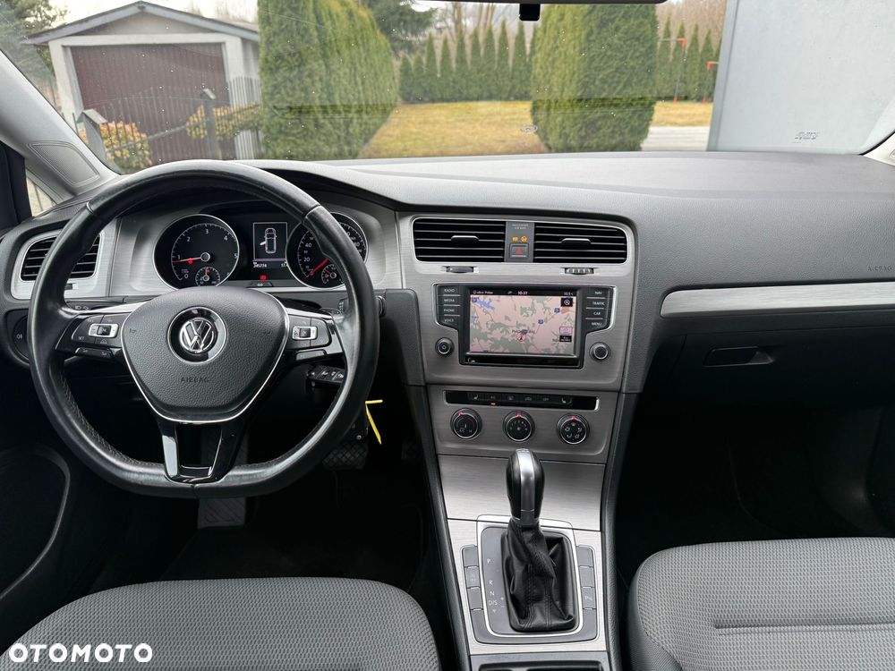 Volkswagen Golf 1.6 TDI BlueMotion Technology DSG Comfortline - 14