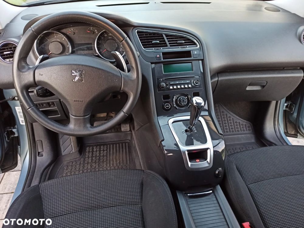 Peugeot 5008 1.6 HDi Premium - 3