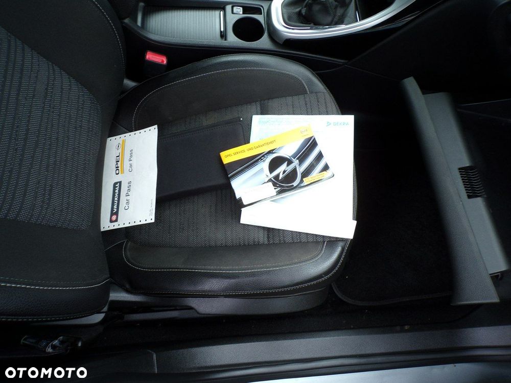 Opel Astra - 29