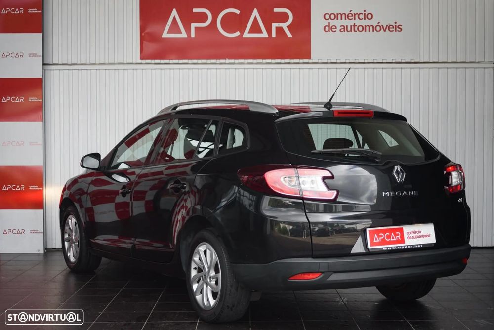 Renault Mégane 1.5 dCi Dynamique - 6
