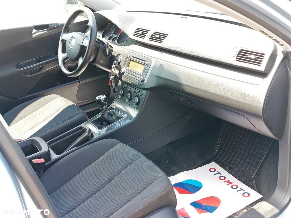Volkswagen Passat Variant 2.0 Highline - 18