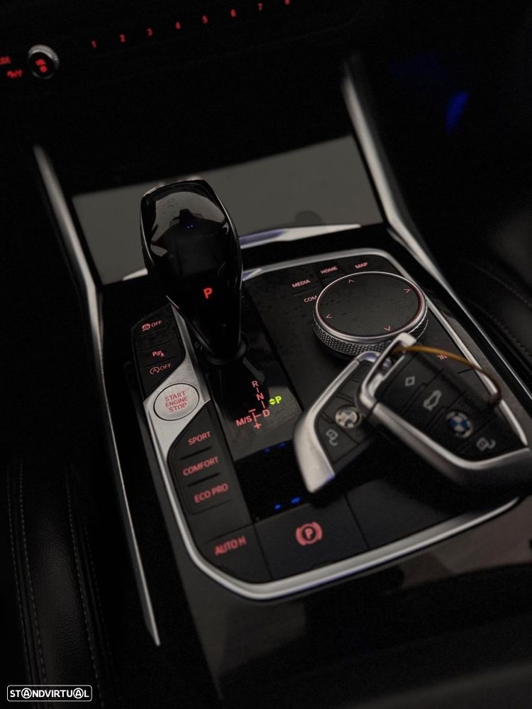 BMW 318 d Touring Line Sport Auto - 7