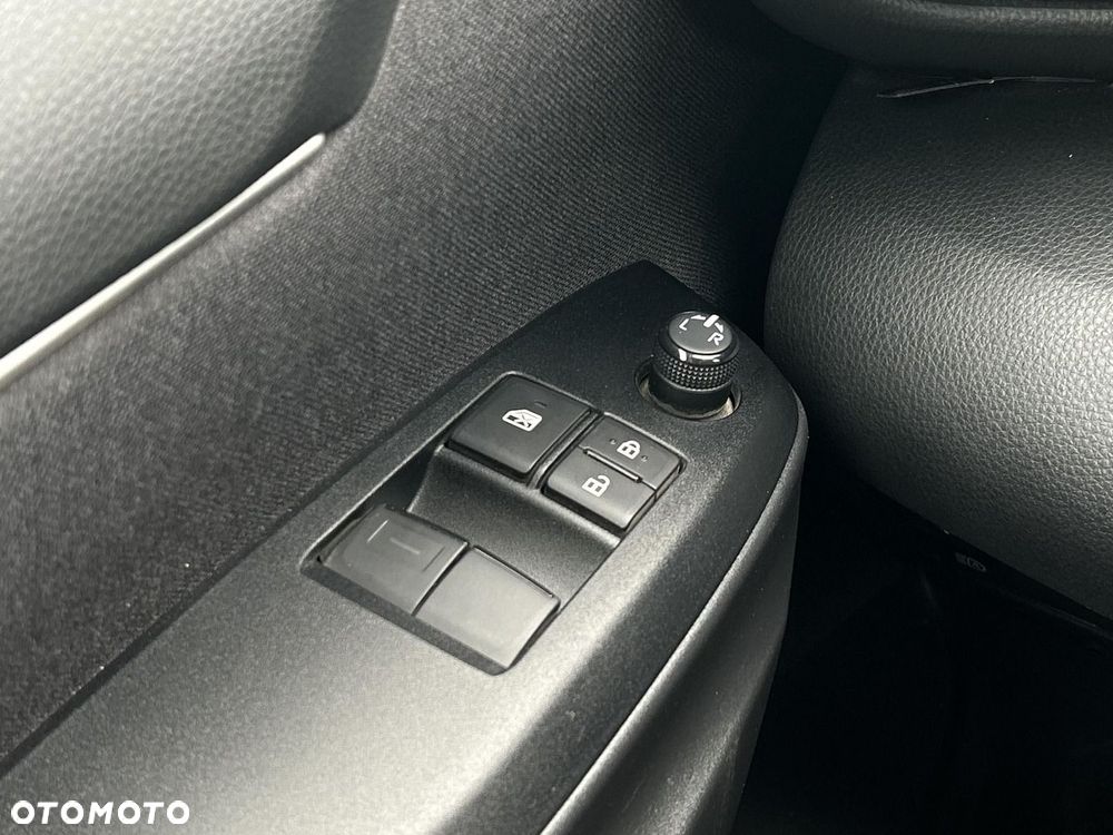 Toyota Yaris Hybrid 1.5 Comfort - 22